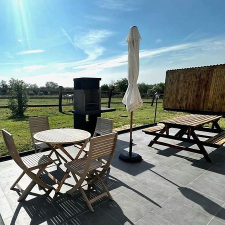 Le Clos De Baron Sur Odon, Un Havre De Paix. Esterno foto